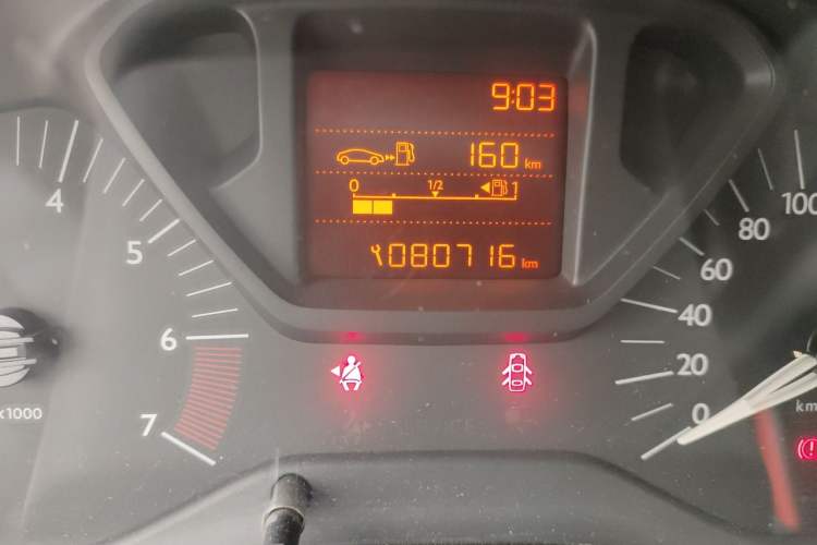 Used Citroen Elysee 2014 1.6L Manual Fashion Model CNG Odometer Close Up
