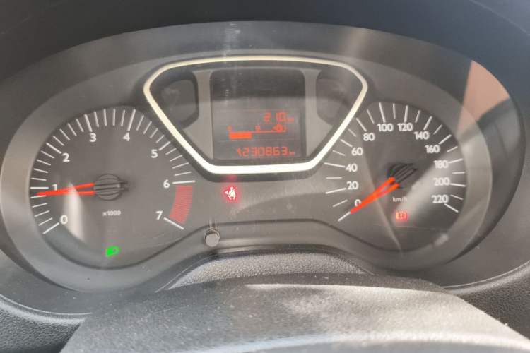 Used Citroen Elysee 2014 1.6L Manual Fashion Edition Odometer Close Up