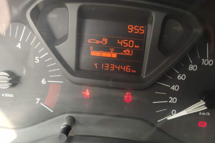 Used Citroen Elysee 2014 1.6L Manual Fashion Edition Odometer Close Up