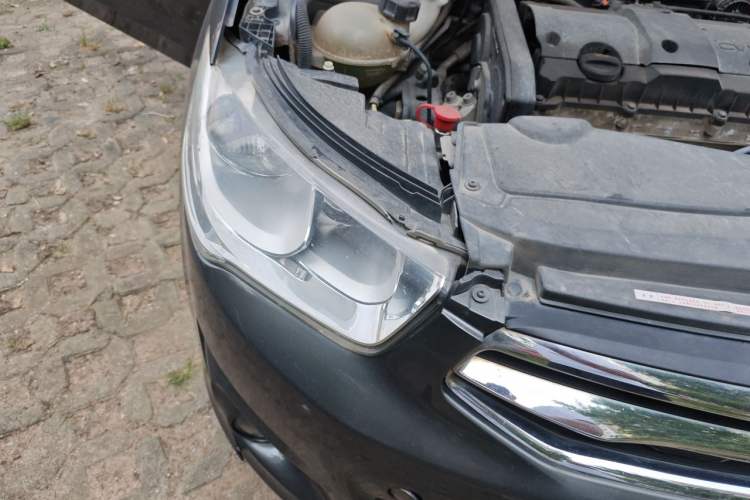 Used Citroen Elysee 2014 1.6L Manual Fashion Model CNG Right Front Headlight