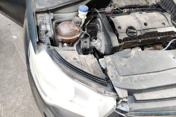 Used Citroen Elysee 2014 1.6L Manual Fashion Edition Right Front Headlight