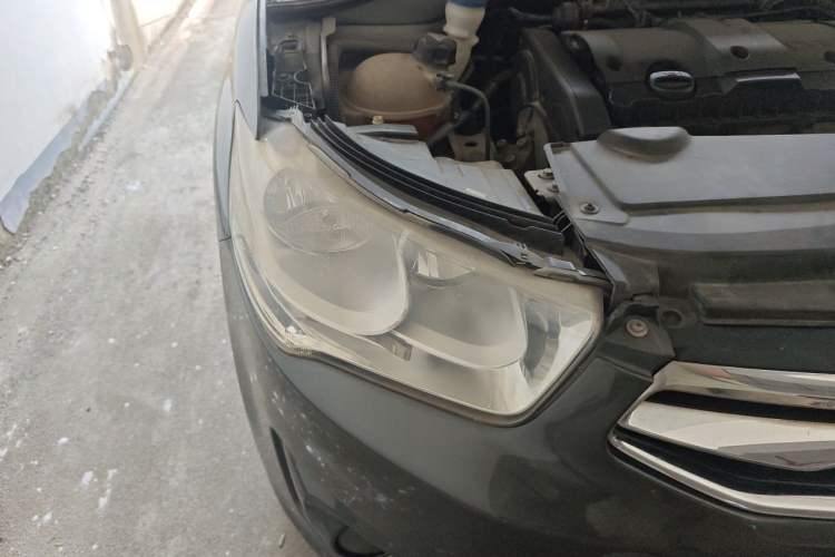 Used Citroen Elysee 2014 1.6L Automatic Fashion Model Right Front Headlight