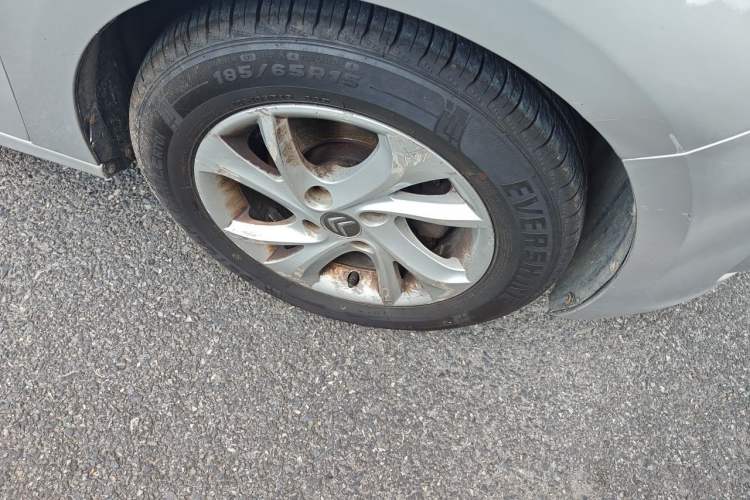 Used Citroen Elysee 2014 1.6L Manual Fashion Edition Right Front Wheel Hub