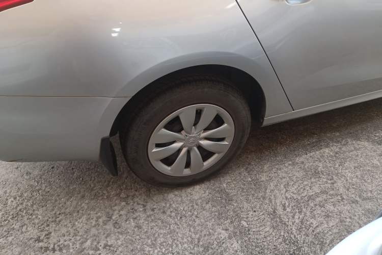 Used Citroen Elysee 2014 1.6L Automatic Fashion Model Right Rear Wheel Hub