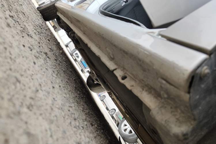 Used Citroen Elysee 2014 1.6L Manual Fashion Edition Right Side Sill