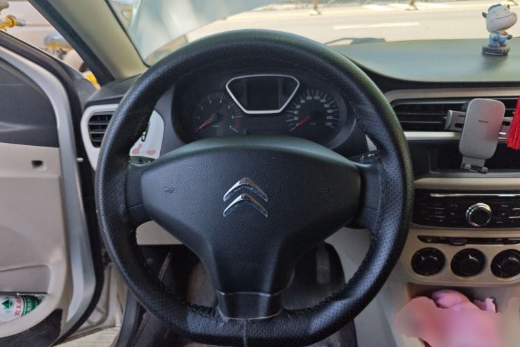 Used Citroen Elysee 2014 1.6L Manual Comfort Model Steering Wheel