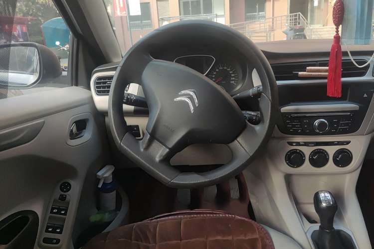 Used Citroen Elysee 2014 1.6L Manual Comfort Model Steering Wheel