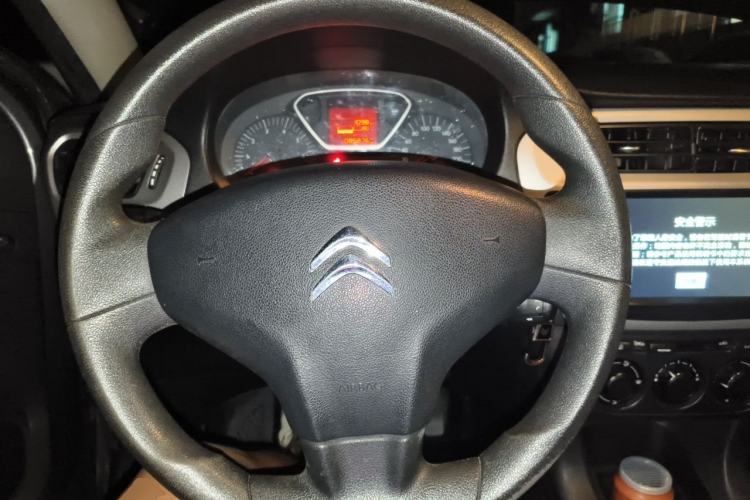 Used Citroen Elysee 2014 1.6L Manual Comfort Model Steering Wheel