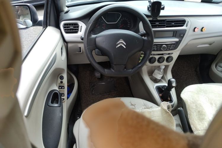Used Citroen Elysee 2014 1.6L Manual Comfort Model Steering Wheel
