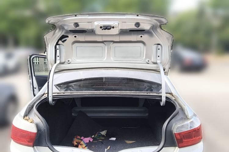 Used Citroen Elysee 2014 1.6L Manual Fashion Edition Trunk