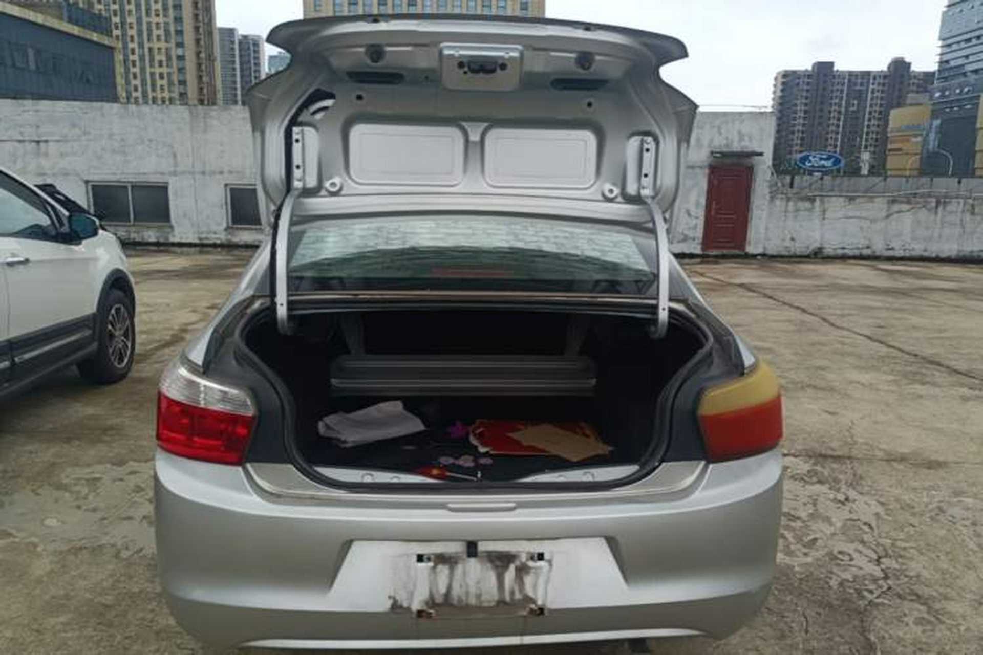Used Citroen Elysee 2014 1.6L Automatic Fashion Model Trunk