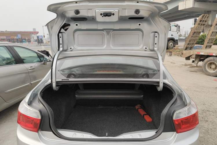 Used Citroen Elysee 2014 1.6L Manual Fashion Edition Trunk