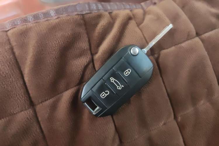 Used Citroen Elysee 2014 1.6L Manual Comfort Model Vehicle Key