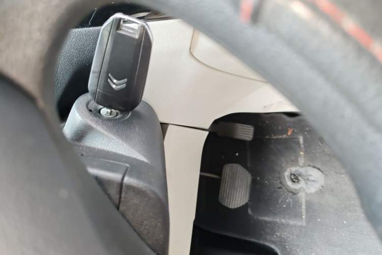 Used Citroen Elysee 2014 1.6L Automatic Fashion Model Vehicle Key