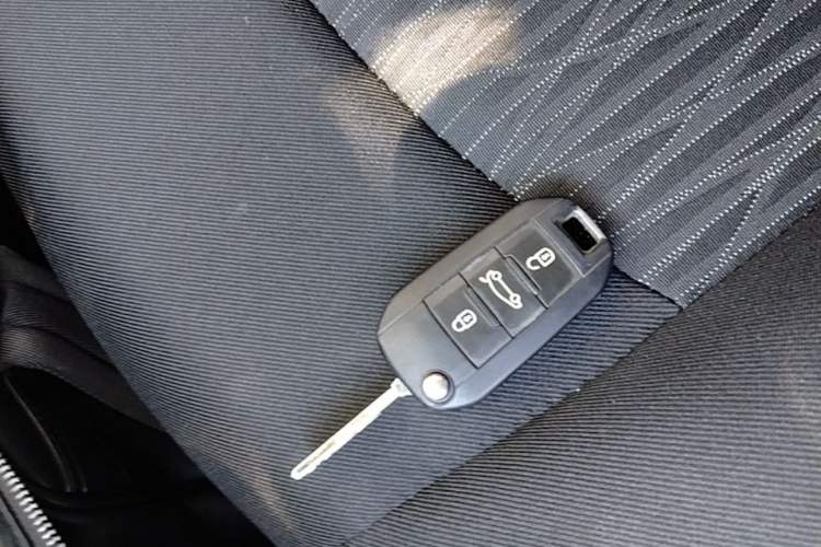 Used Citroen Elysee 2014 1.6L Manual Comfort Model Vehicle Key