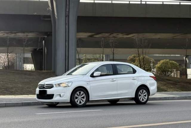 Used Citroen Elysee 2014 1.6L Automatic Fashion Model