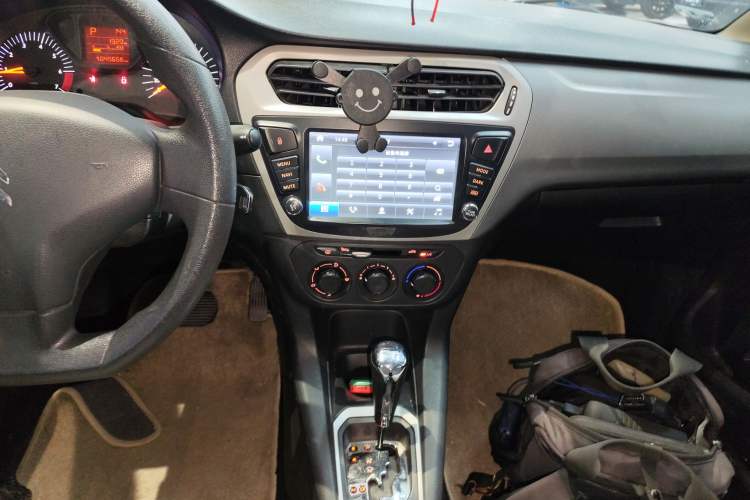 Used Citroen Elysee 2014 1.6L Automatic Fashion Model Audio And AC Panel