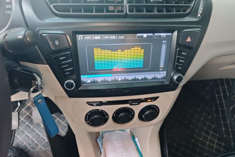 Used Citroen Elysee 2014 1.6L Manual Fashion Edition Audio And AC Panel