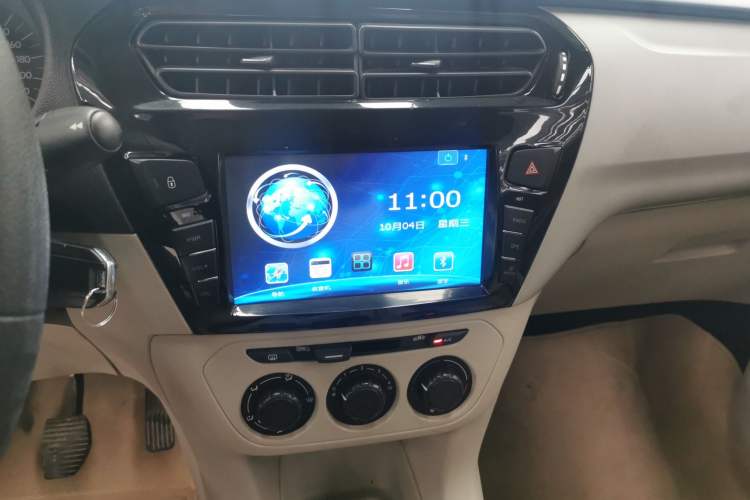 Used Citroen Elysee 2014 1.6L Manual Fashion Edition Audio And AC Panel