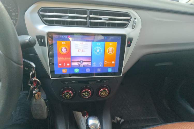 Used Citroen Elysee 2014 1.6L Automatic Fashion Model Audio And AC Panel