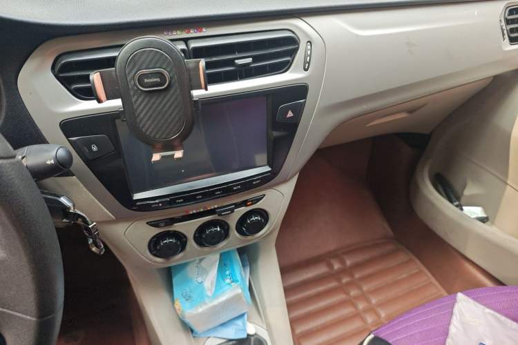 Used Citroen Elysee 2014 1.6L Manual Fashion Edition Audio And AC Panel