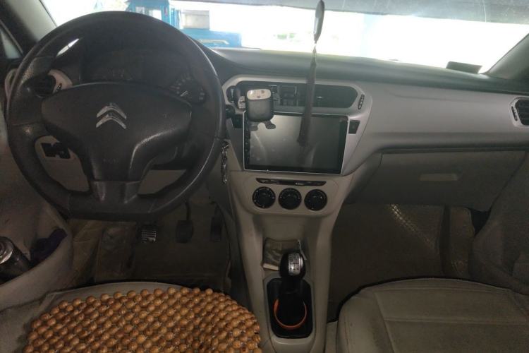 Used Citroen Elysee 2014 1.6L Manual Fashion Edition Center Console