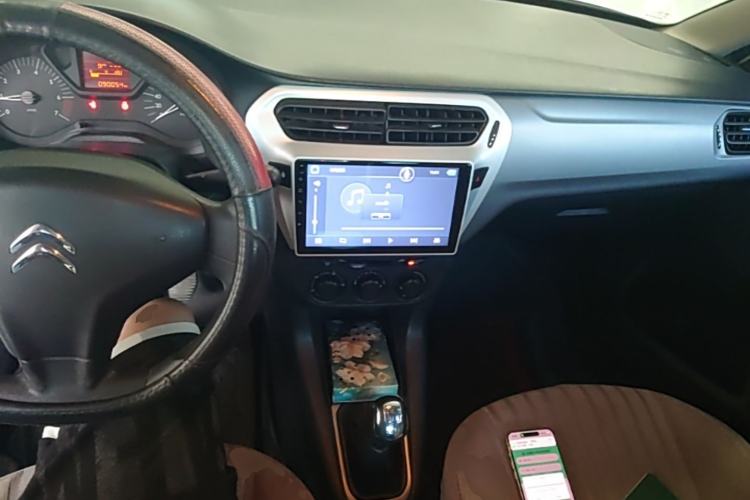 Used Citroen Elysee 2014 1.6L Manual Fashion Edition Center Console