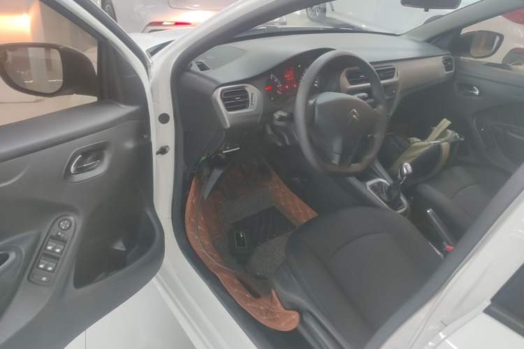 Used Citroen Elysee 2014 1.6L Manual Fashion Edition Driver Seat