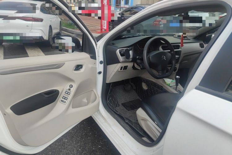 Used Citroen Elysee 2014 1.6L Automatic Comfort Model Driver Seat