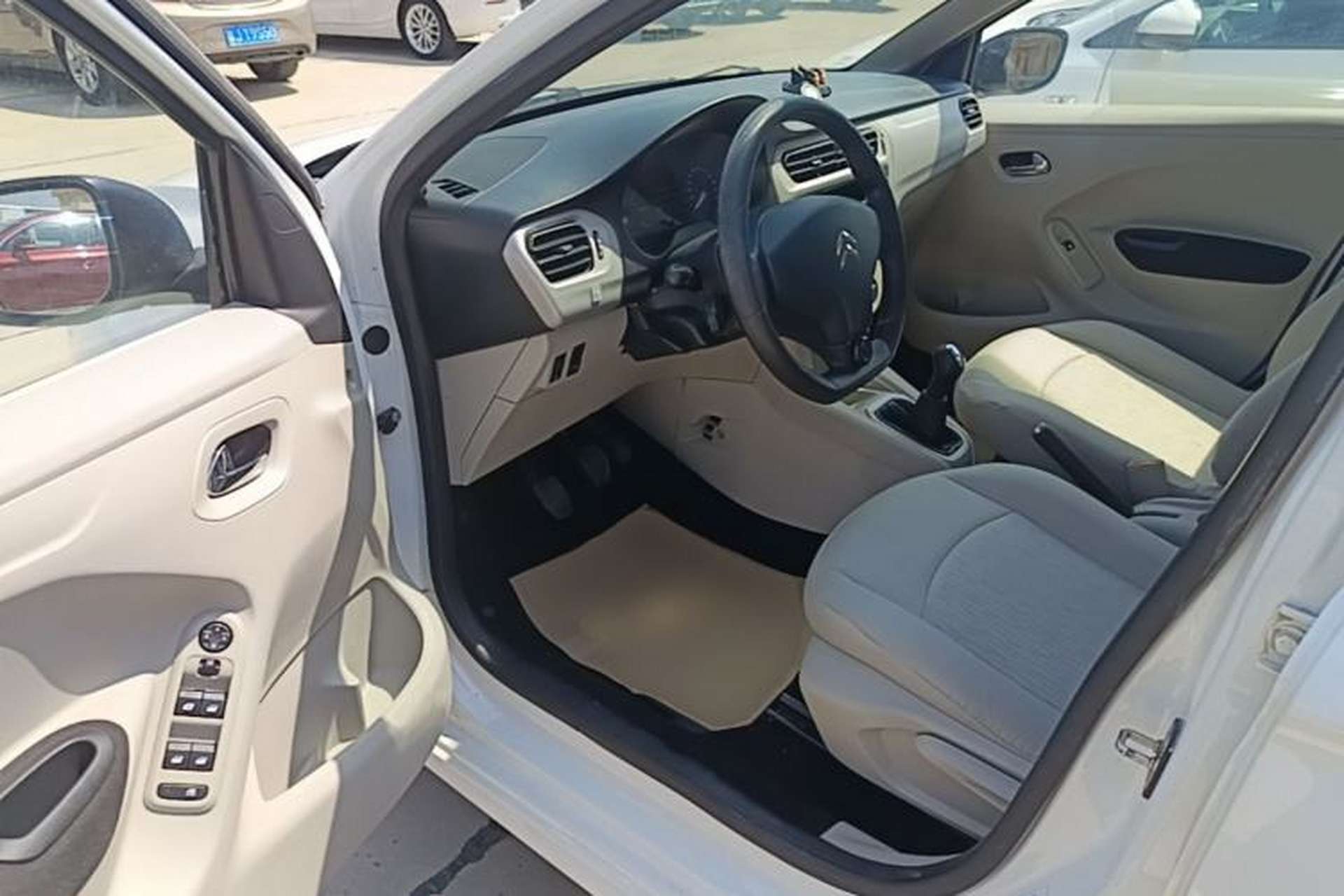 Used Citroen Elysee 2014 1.6L Manual Fashion Edition Driver Seat