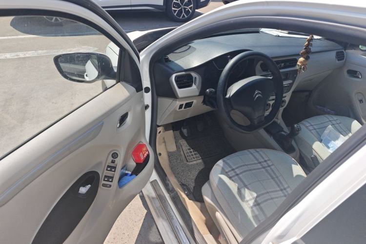 Used Citroen Elysee 2014 1.6L Manual Comfort Model Driver Seat