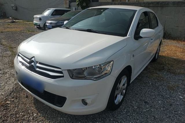 Citroen Elysee 2014 1.6L Manual Fashion Edition usado