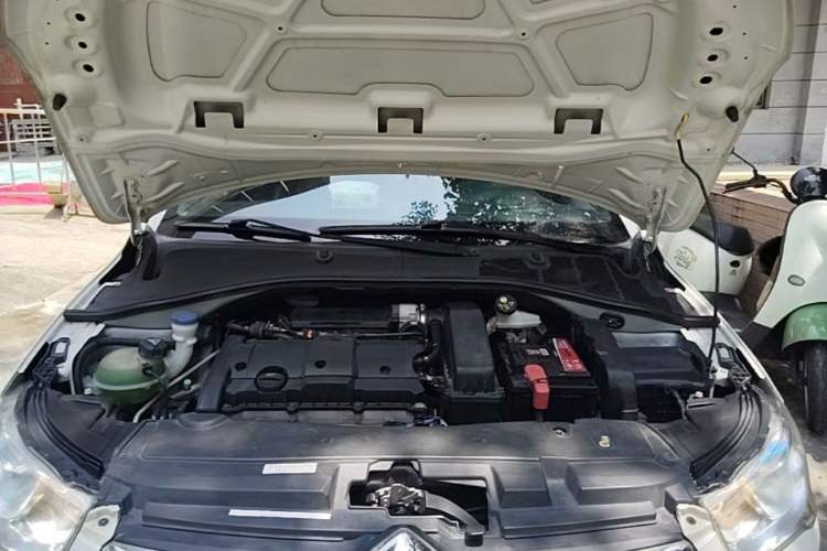 Used Citroen Elysee 2014 1.6L Automatic Fashion Model Engine Bay