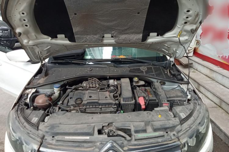 Used Citroen Elysee 2014 1.6L Manual Fashion Model CNG Engine Bay