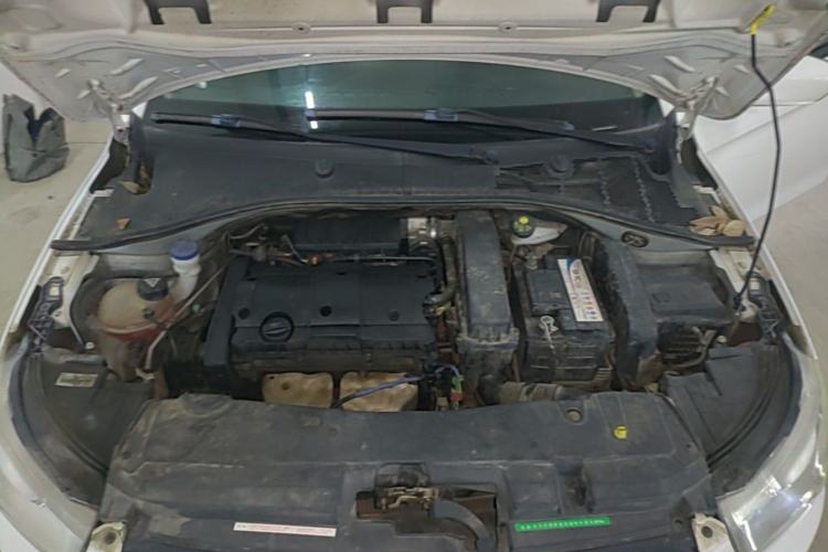 Used Citroen Elysee 2014 1.6L Manual Fashion Edition Engine Bay