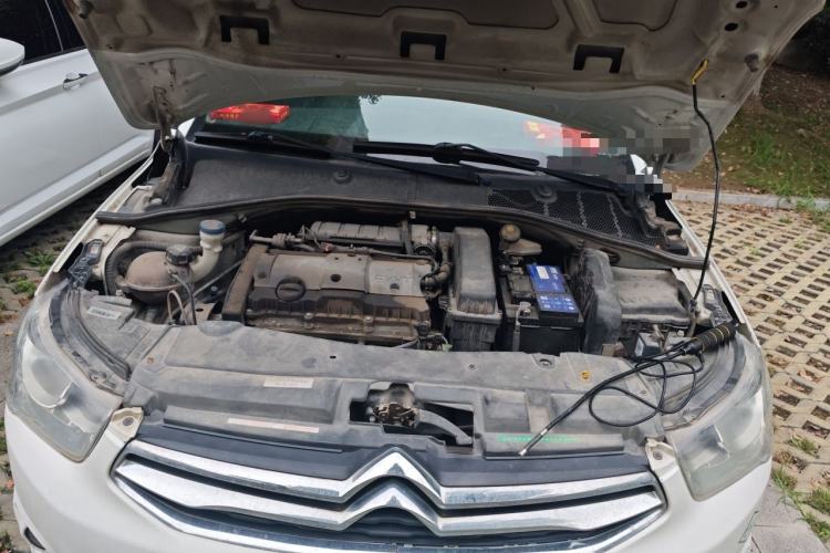 Used Citroen Elysee 2014 1.6L Manual Fashion Edition Engine Bay