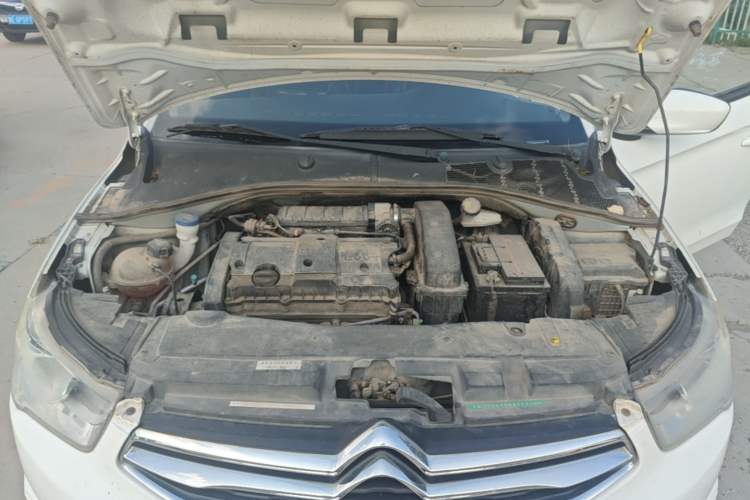 Used Citroen Elysee 2014 1.6L Manual Fashion Edition Engine Bay