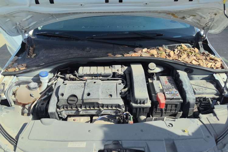 Used Citroen Elysee 2014 1.6L Automatic Fashion Model Engine Bay