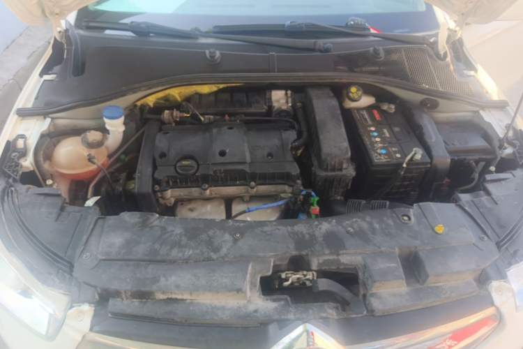 Used Citroen Elysee 2014 1.6L Manual Fashion Edition Engine Bay