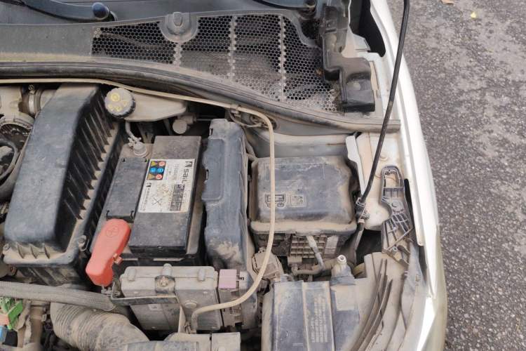Used Citroen Elysee 2014 1.6L Manual Fashion Model CNG Engine Bay Left