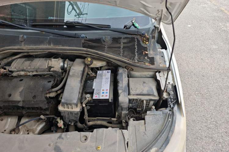 Used Citroen Elysee 2014 1.6L Manual Fashion Edition Engine Bay Left