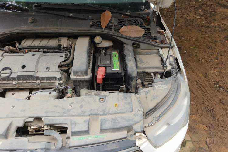 Used Citroen Elysee 2014 1.6L Manual Comfort Model Engine Bay Left