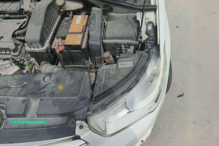 Used Citroen Elysee 2014 1.6L Manual Fashion Edition Engine Bay Left