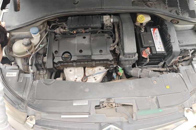 Used Citroen Elysee 2014 1.6L Manual Fashion Edition Engine Bay