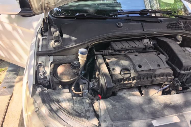Used Citroen Elysee 2014 1.6L Manual Fashion Model CNG Engine Bay Right