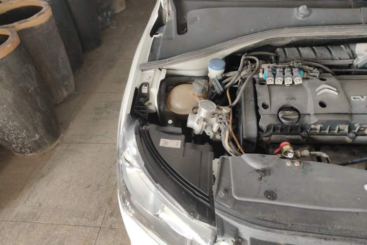 Used Citroen Elysee 2014 1.6L Manual Fashion Edition Engine Bay Right