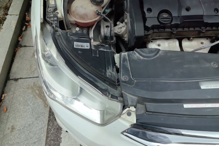 Used Citroen Elysee 2014 1.6L Manual Fashion Edition Engine Bay Right