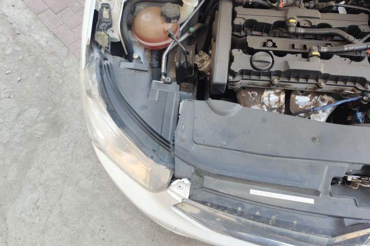Used Citroen Elysee 2014 1.6L Automatic Fashion Model Engine Bay Right