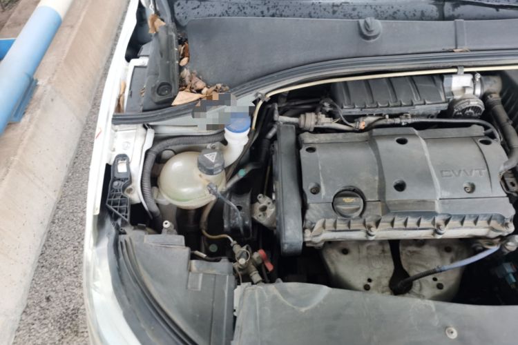 Used Citroen Elysee 2014 1.6L Manual Fashion Model CNG Engine Bay Right
