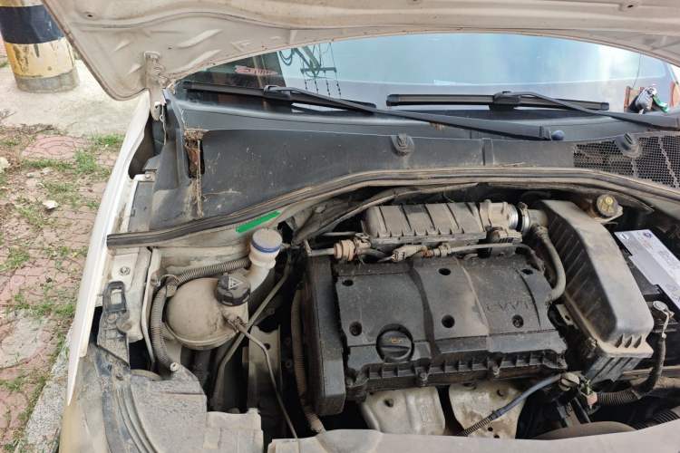 Used Citroen Elysee 2014 1.6L Manual Fashion Edition Engine Bay Right